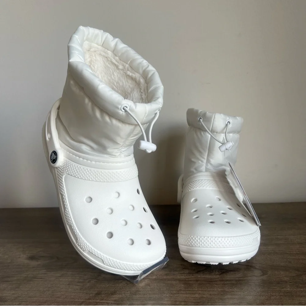 Crocs NEW Unisex Classic Lined Neo Puff White Boot Size 7 or 5 #367